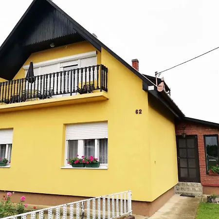 4 Balatonberény
